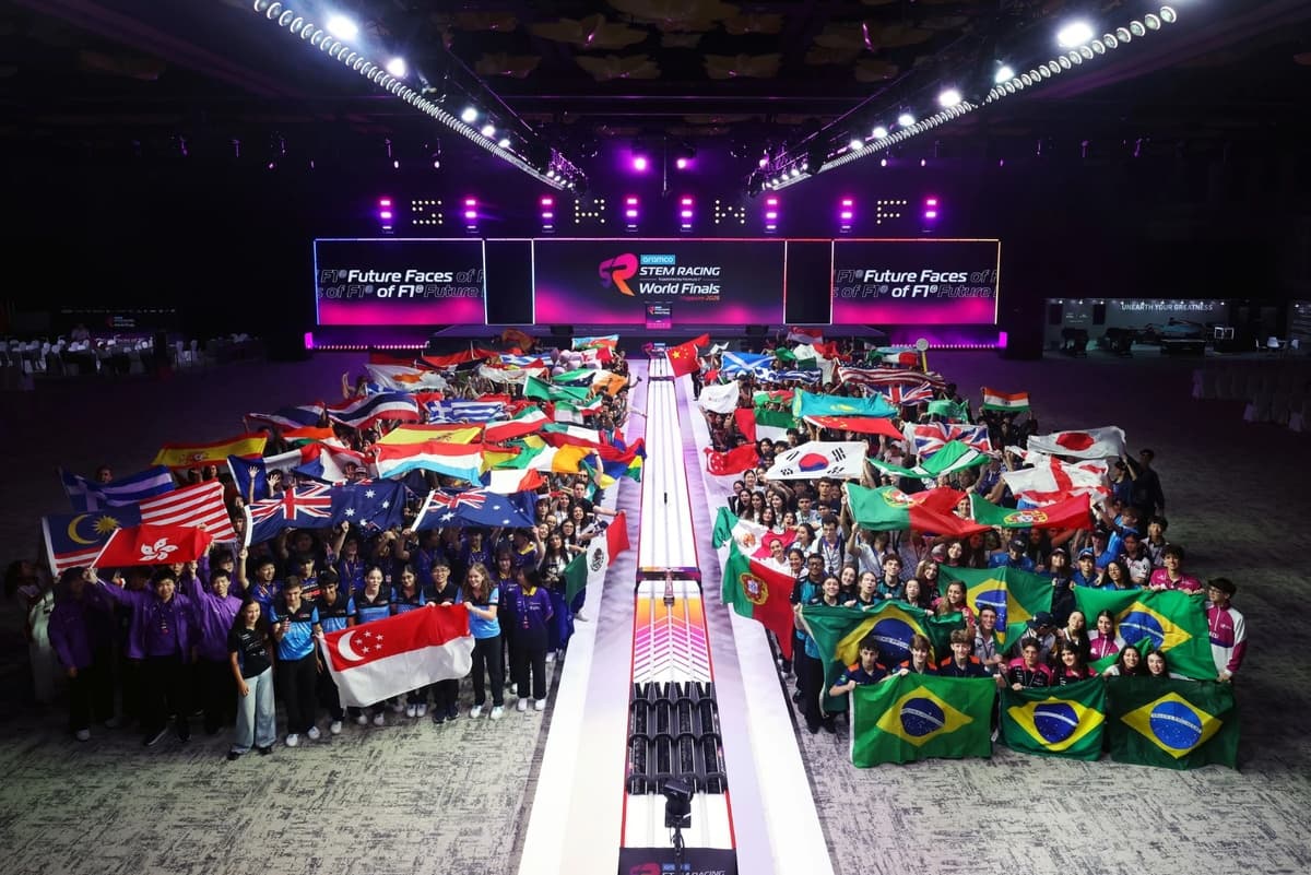 El saudí Team Lynx Racing gana el STEM Racing World Finals 2026 en Singapur