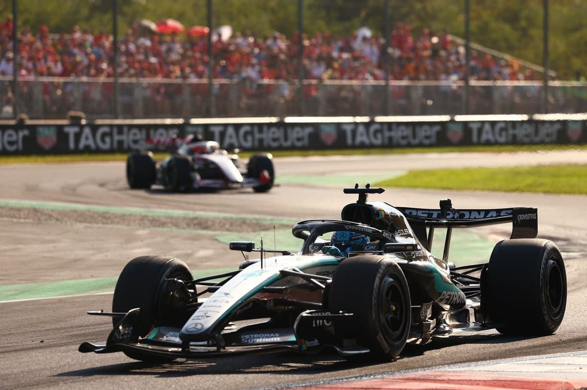 Mercedes revela por qué no detuvo a Russell bajo el coche de seguridad virtual: la estrategia que coronó a Antonelli en Monza