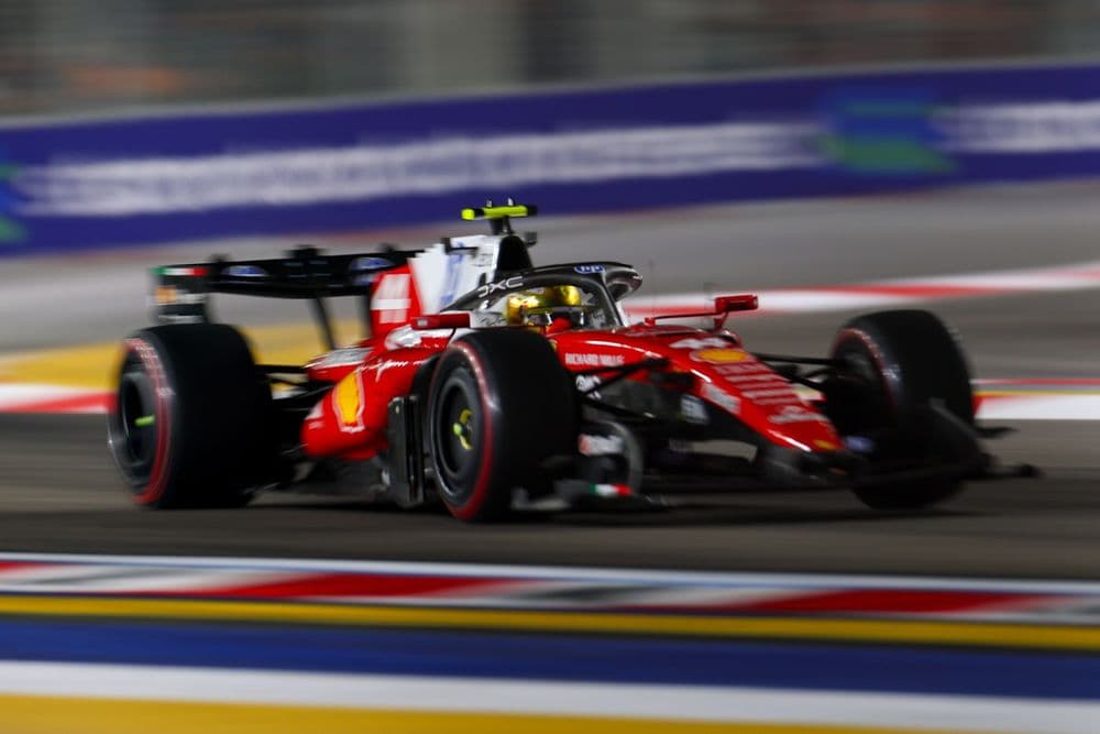 Bernie Collins señala una falta de confianza de Lewis Hamilton en el muro de Ferrari tras el GP de Singapur - figura 1