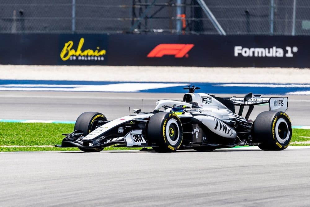 Colapinto sacrifica la vuelta rápida en Sepang: Leclerc manda en la EL2 y el argentino piensa en la remontada - figura 2