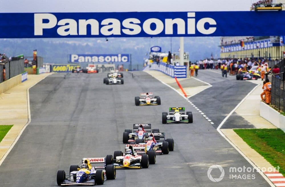 ¿Grandes Premios más cortos? Domenicali abre la puerta y redefine el futuro de la F1 - figura 2