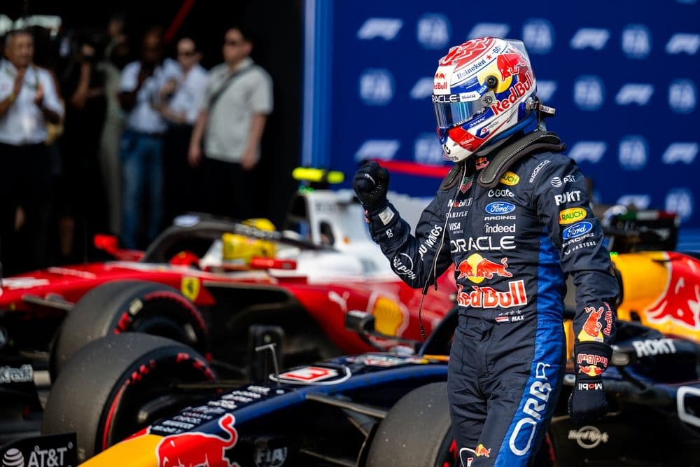 Verstappen intratable en Sepang: pole con autoridad; Colapinto y Checo Pérez, al fondo de la parrilla - figura 1