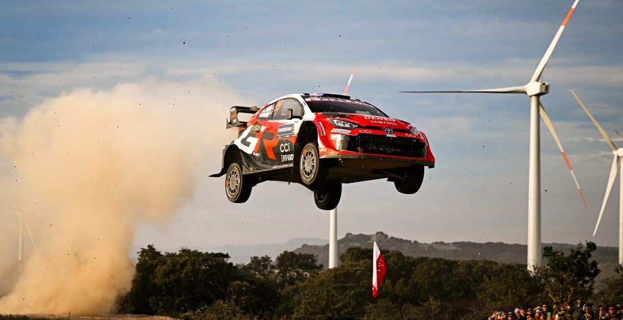¿Solberg asalta el trono? El WRC se aprieta a solo cuatro puntos en la tierra de Cerdeña