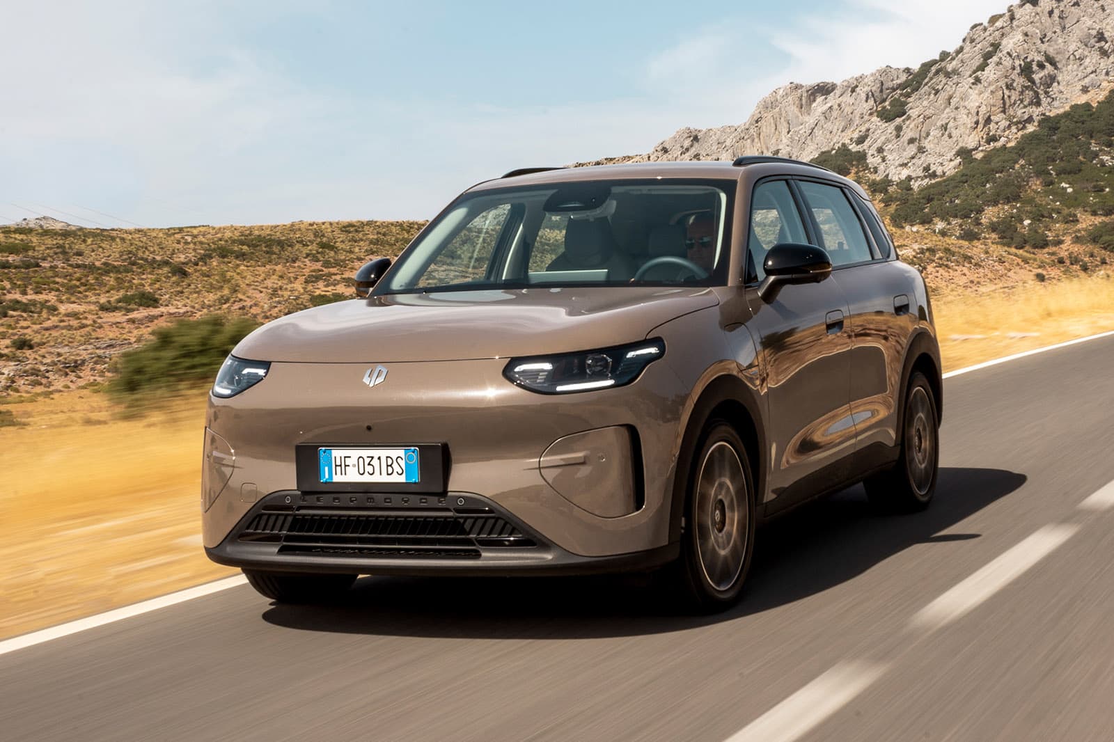 Leapmotor B03X: el SUV eléctrico chino que copia los trucos del Ford Puma, pero se queda sin carácter