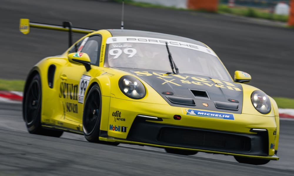 Watarai se corona campeón de la Copa Porsche Carrera de Japón en Fuji con una carrera de antelación
