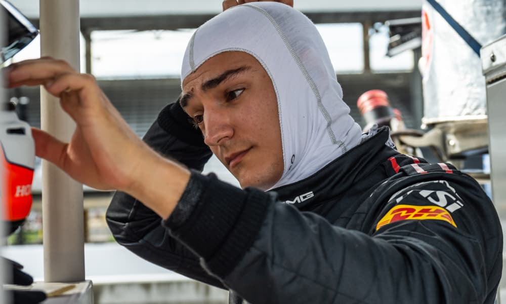 Palou Vuelve al GT3: El Campeón de IndyCar Refuerza a Mercedes-AMG en las 8 Horas de Indianápolis