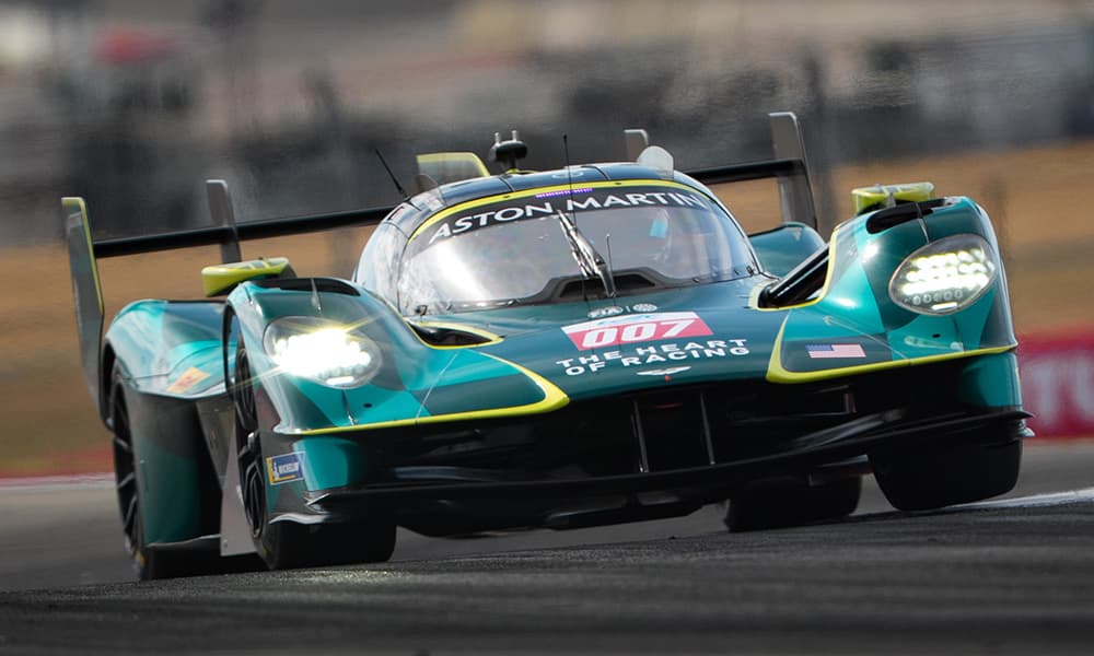 Aston Martin desata la tormenta en Austin: el Valkyrie de Tincknell vuela y Heart of Racing barre en el WEC