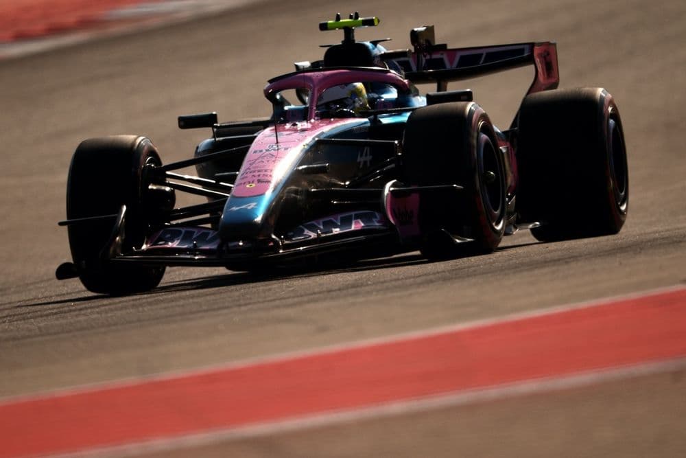Leclerc domina el viernes en Austin; Antonelli a 0.042s, Colapinto 15° y Checo Pérez 21° - figura 1