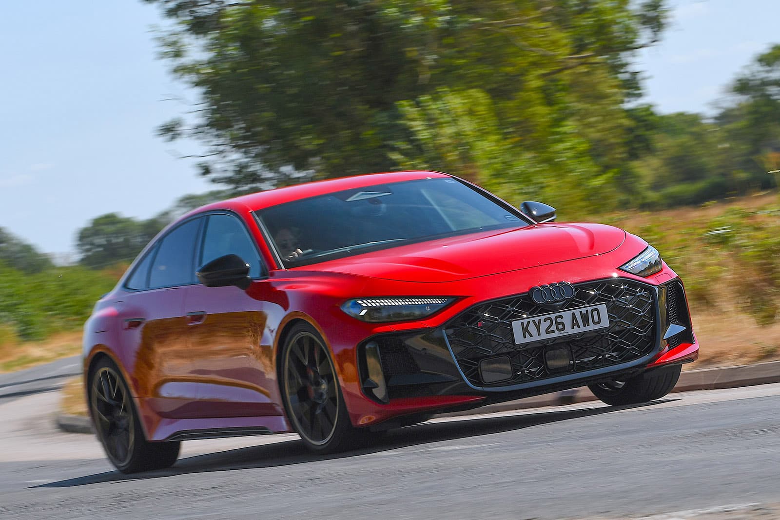 Audi RS5: el familiar híbrido de 2,4 toneladas que desafía la física y busca el sobreviraje