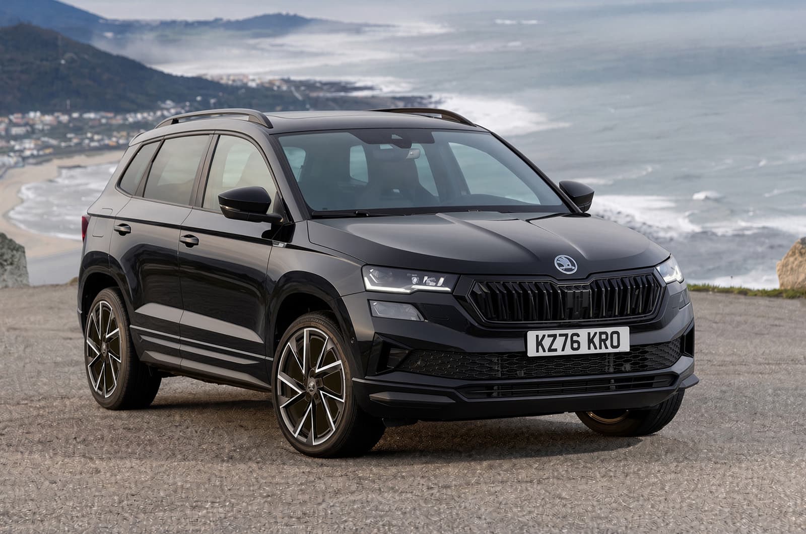 ¿Skoda da marcha atrás? Resucita al Karoq con híbrido enchufable de 100 km para 2027