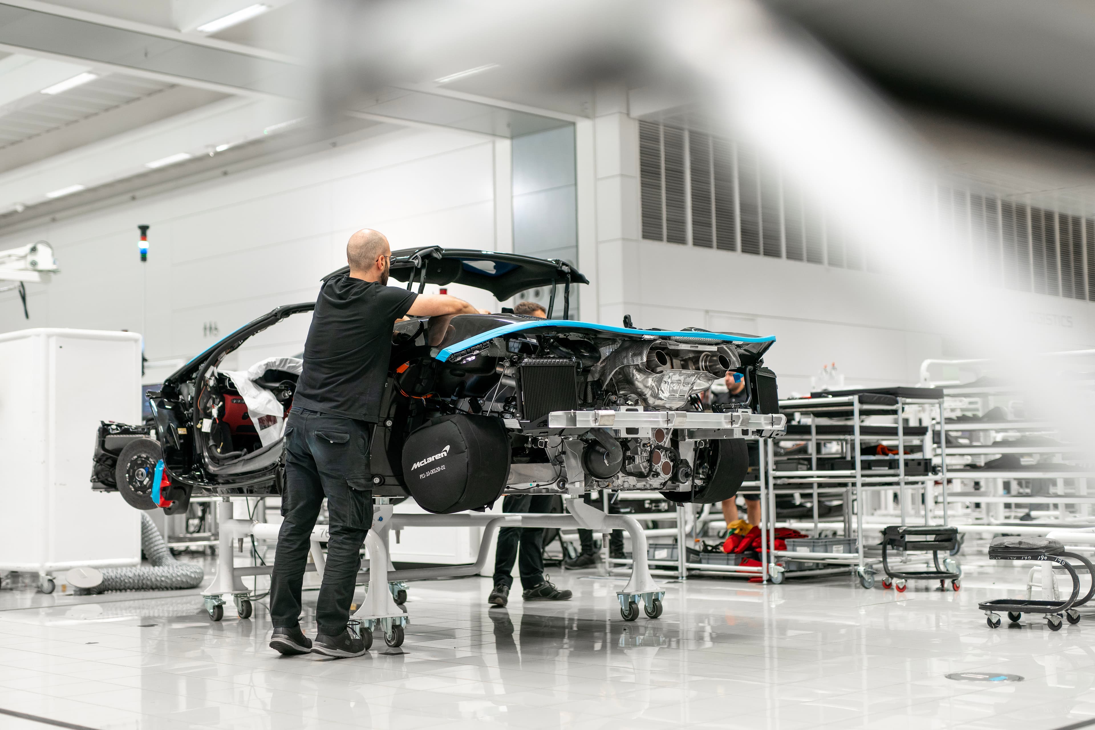 ¿McLaren y Nissan compran tiempo mientras Reino Unido se hunde en la carrera eléctrica?
