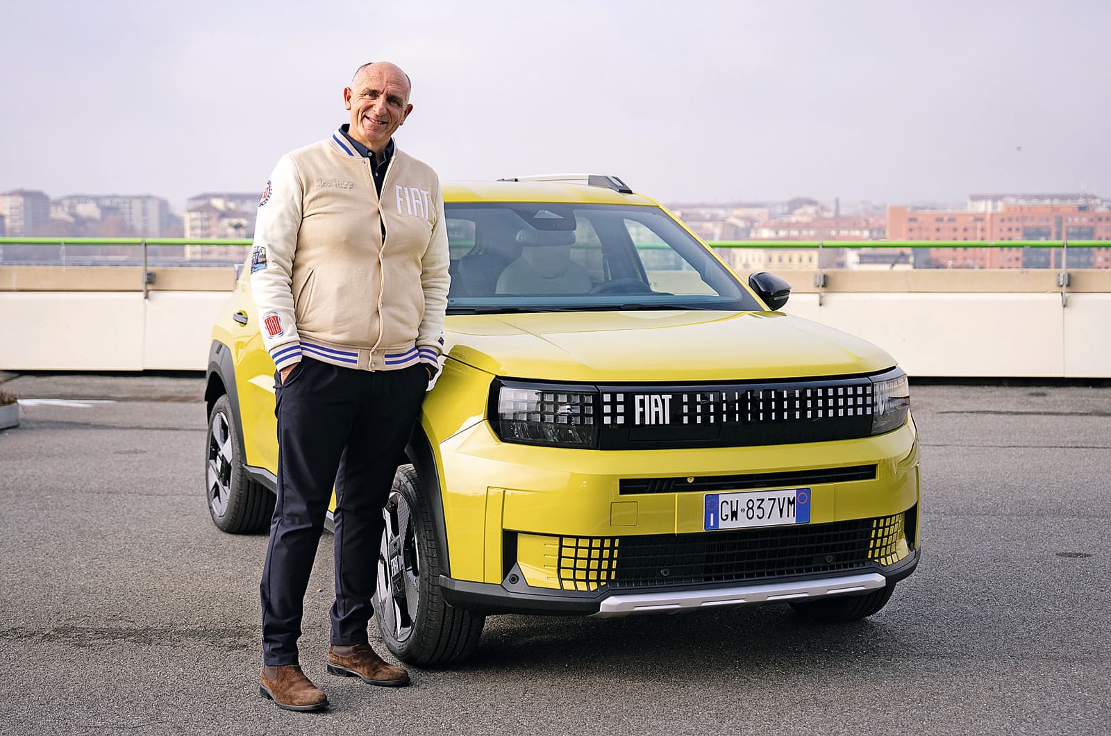 FIAT VUELVE A SER GRANDE SIENDO PEQUEÑA: LA ESTRATEGIA 'BIG IN SMALL' QUE LA REVIVIÓ EN EUROPA
