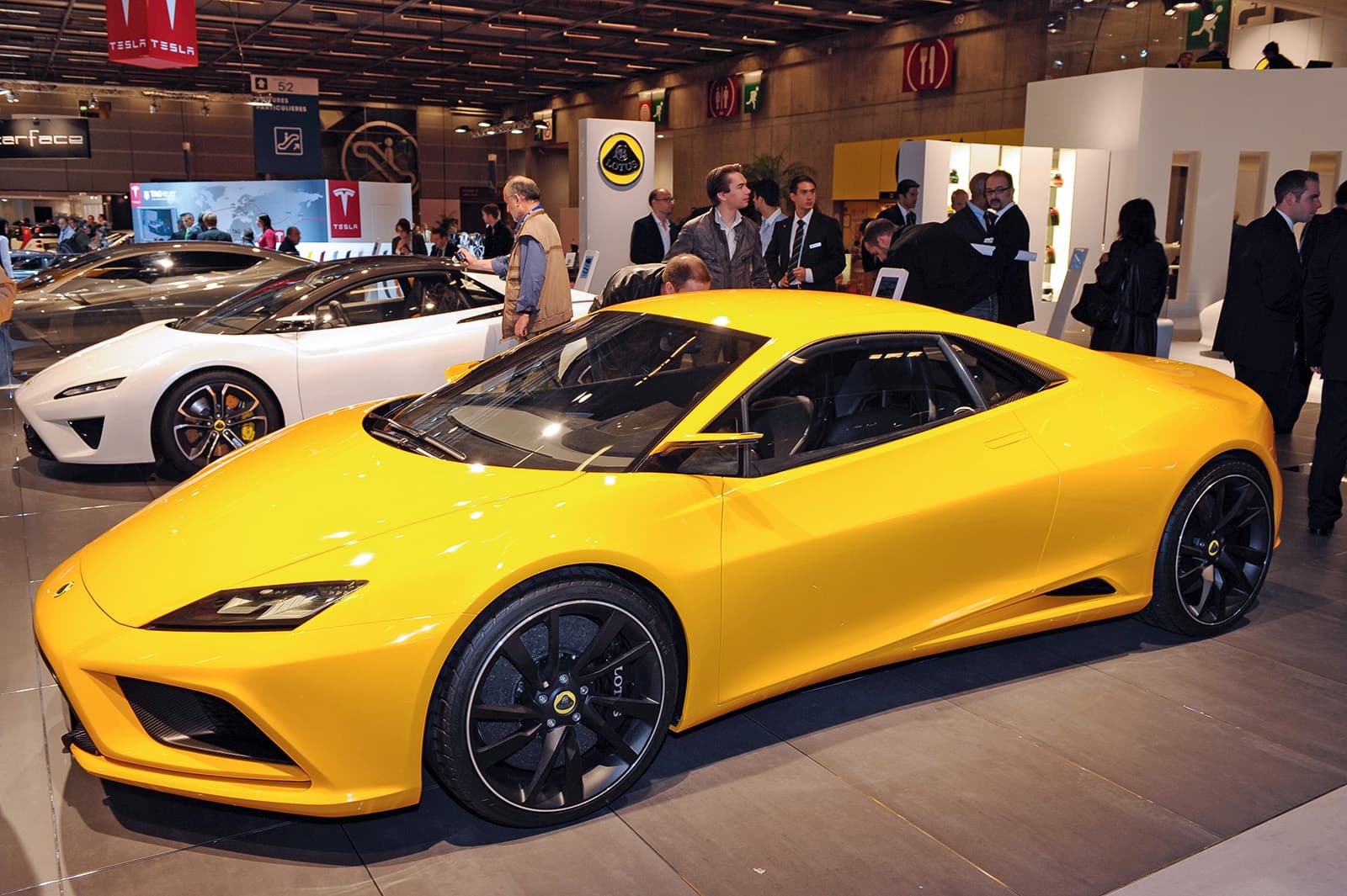 Lotus y las seis promesas rotas de París: el plan que quiso tumbar a Porsche y Ferrari