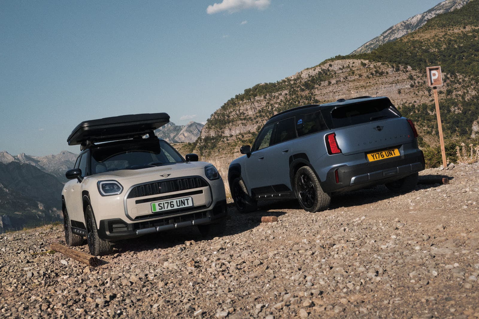¿Mini se pone las botas de montaña? El Countryman Untamed sube 19 mm y se va al desierto