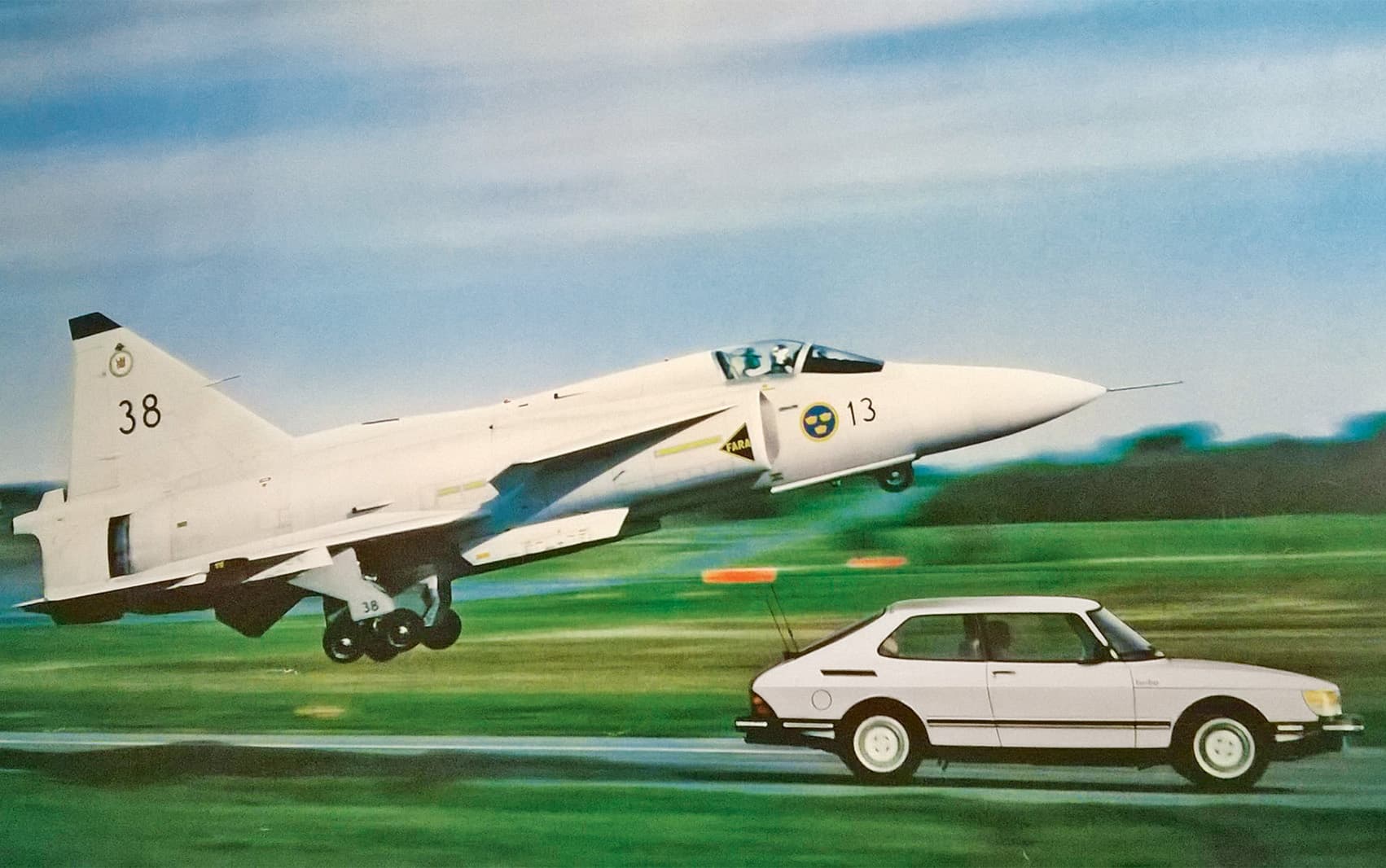 Saab pasó de fabricar aviones de combate a aplicar su tecnología aeronáutica en el 92, el 96 y el 99