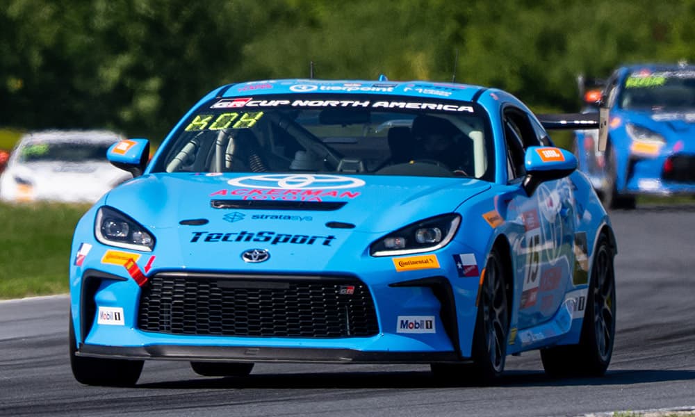 Kohlbecker Desafía el Cronómetro: Dominio Fugaz en una Práctica Recortada de Road America